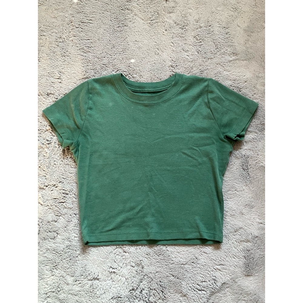 Hollister baby tee